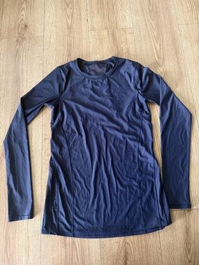 lululemon athletica Navy Long-Sleeve Crew Active Top